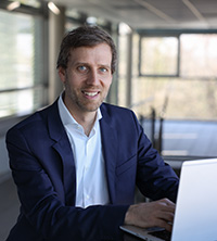 Prof. Dr. Clemens van Dinther